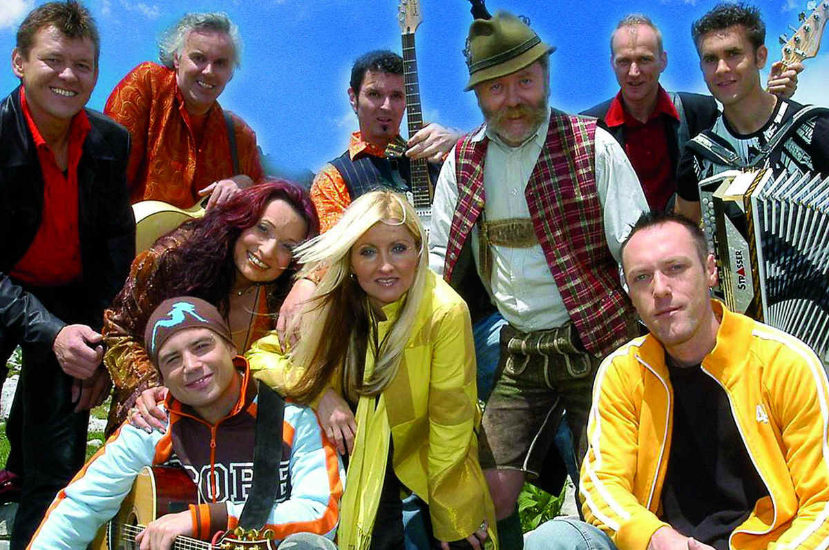 Gruppe Loser.jpg (358836 Byte)