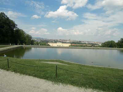Sch�nbrunn29.JPG (62061 Byte)