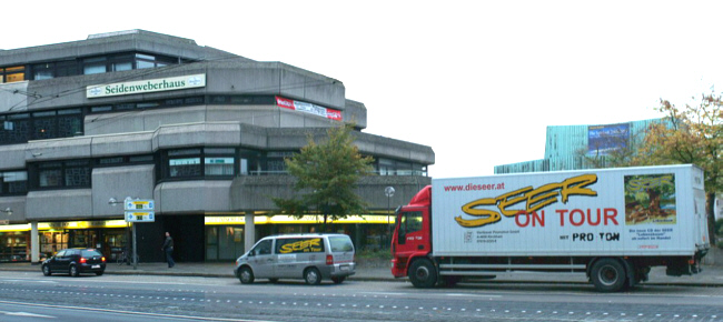 seidenweberhaus.jpg (112416 Byte)