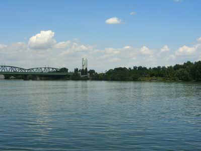 wdonau009.JPG (43882 Byte)